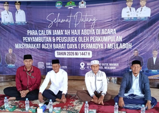 Ketua STAI Darul Hikmah Hadiri Peusijuek 93 Calon Jamaah Haji Abdya yang Digelar PERMADYA Meulaboh